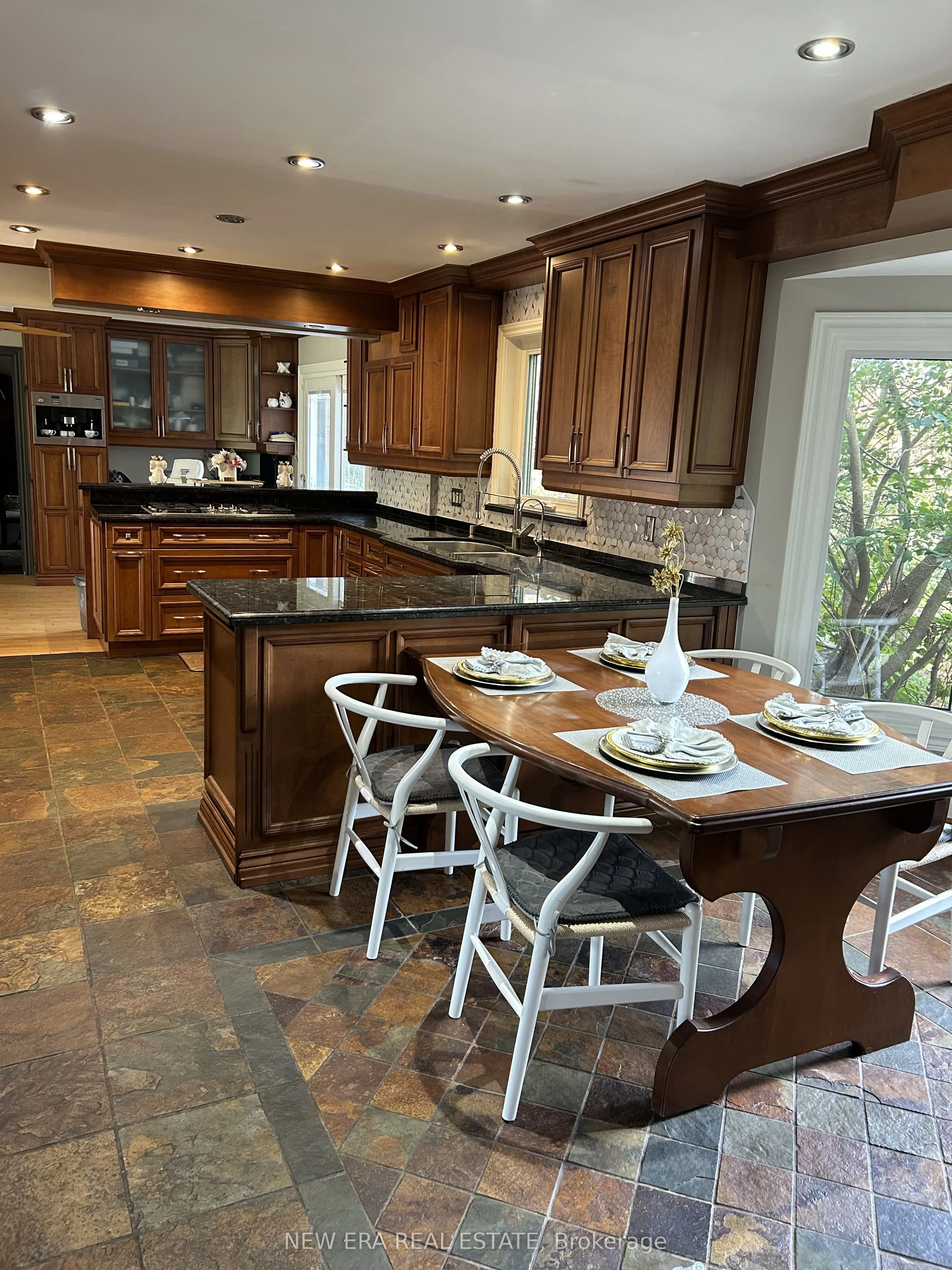 14227 Trafalgar Road