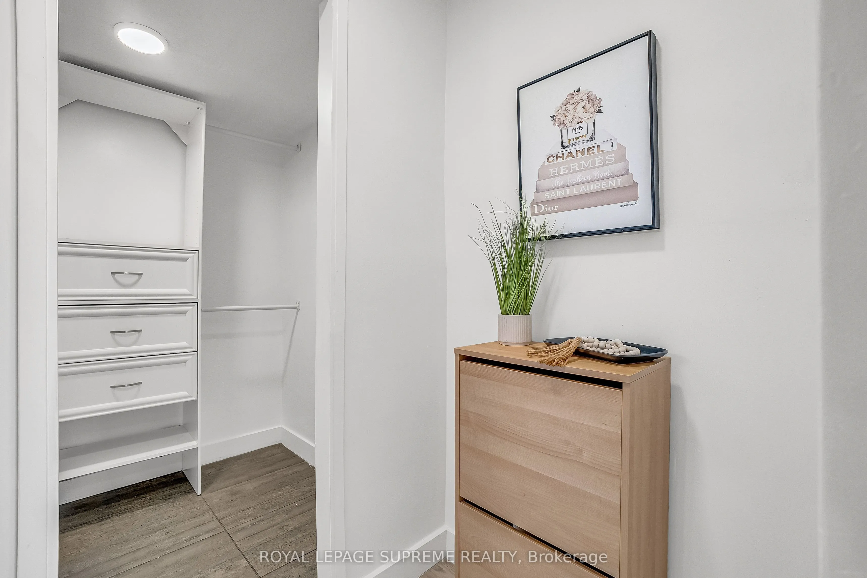 85 Emmett Avenue, #1202