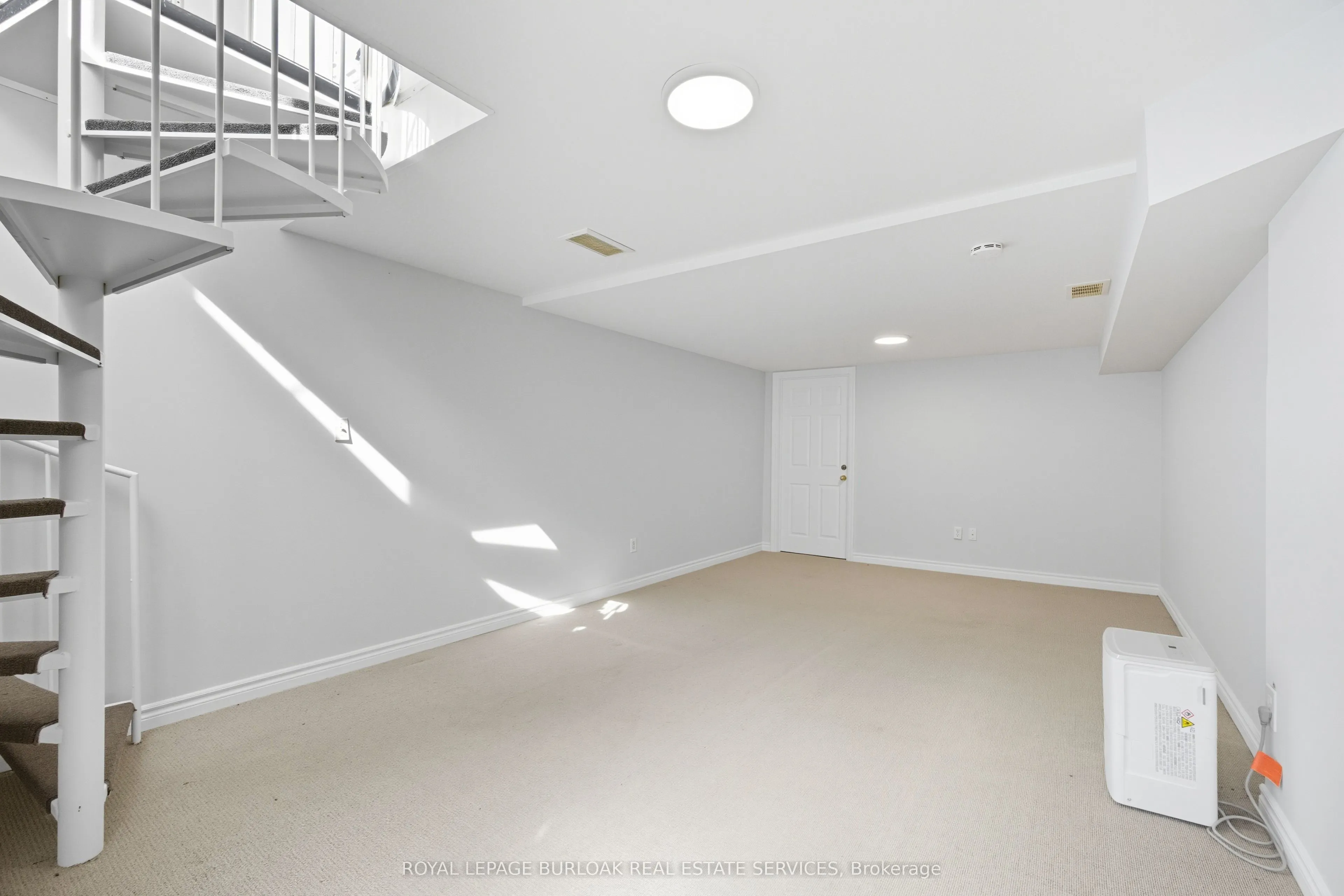 470 Nelson Avenue