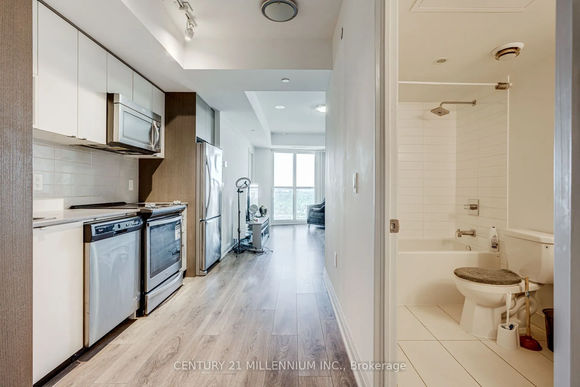 9 Valhalla Inn Road, #2205