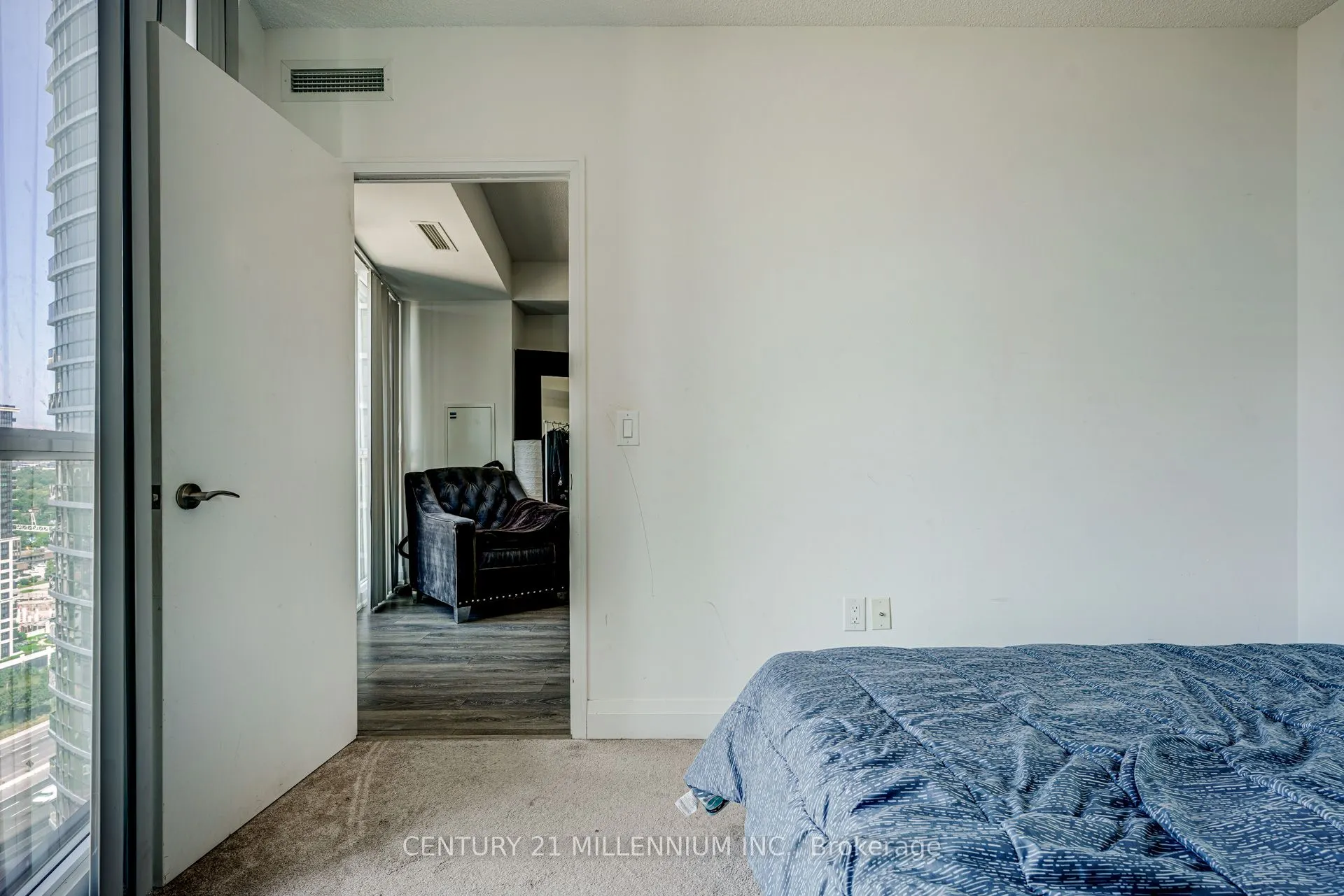 9 Valhalla Inn Road, #2205