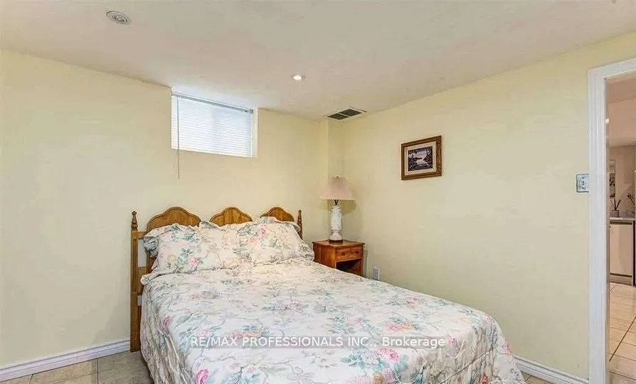 183 Elmhurst Drive, #Bsmt