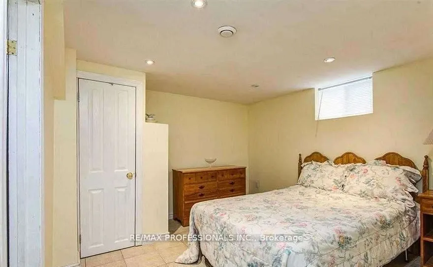 183 Elmhurst Drive, #Bsmt