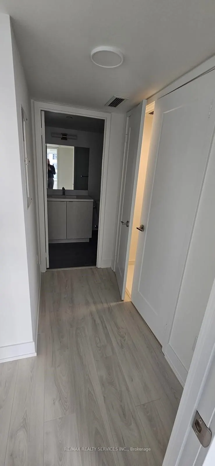 10 Eva Road, #2301