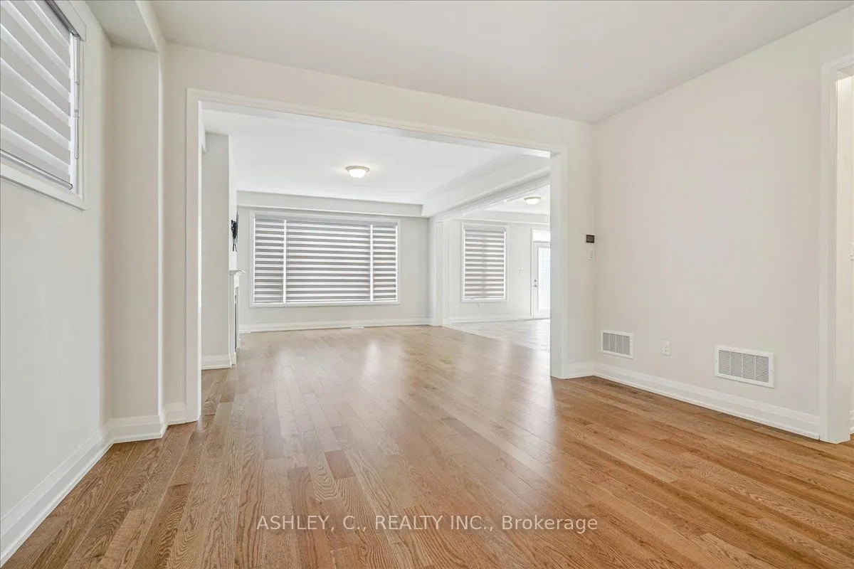 29 Gladmary Drive, #Upper