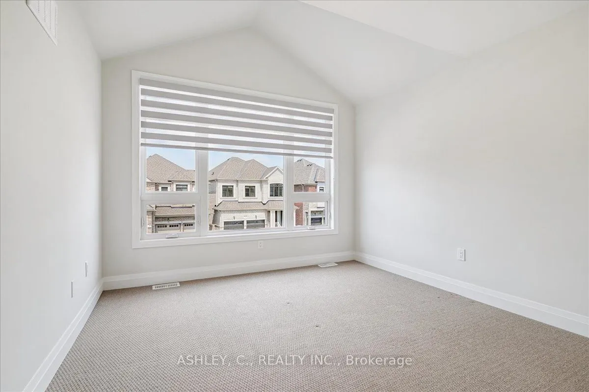 29 Gladmary Drive, #Upper