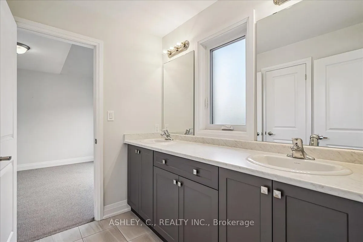 29 Gladmary Drive, #Upper