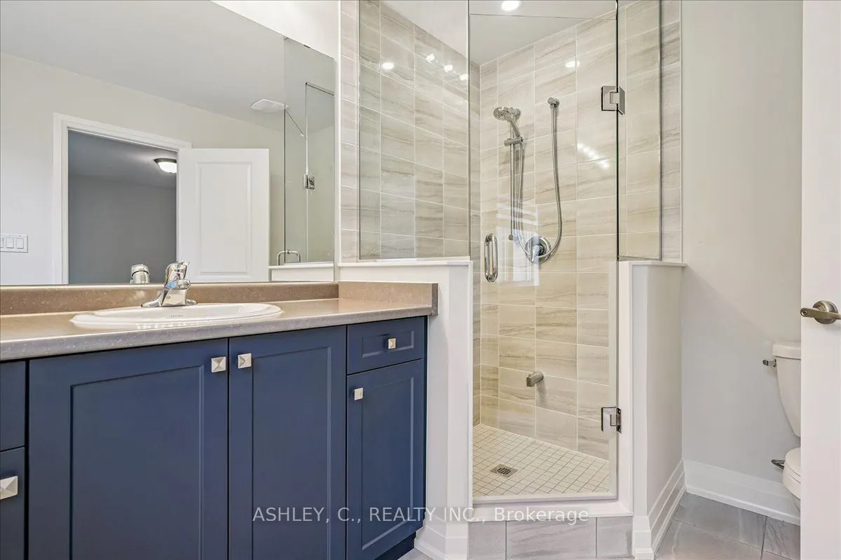 29 Gladmary Drive, #Upper
