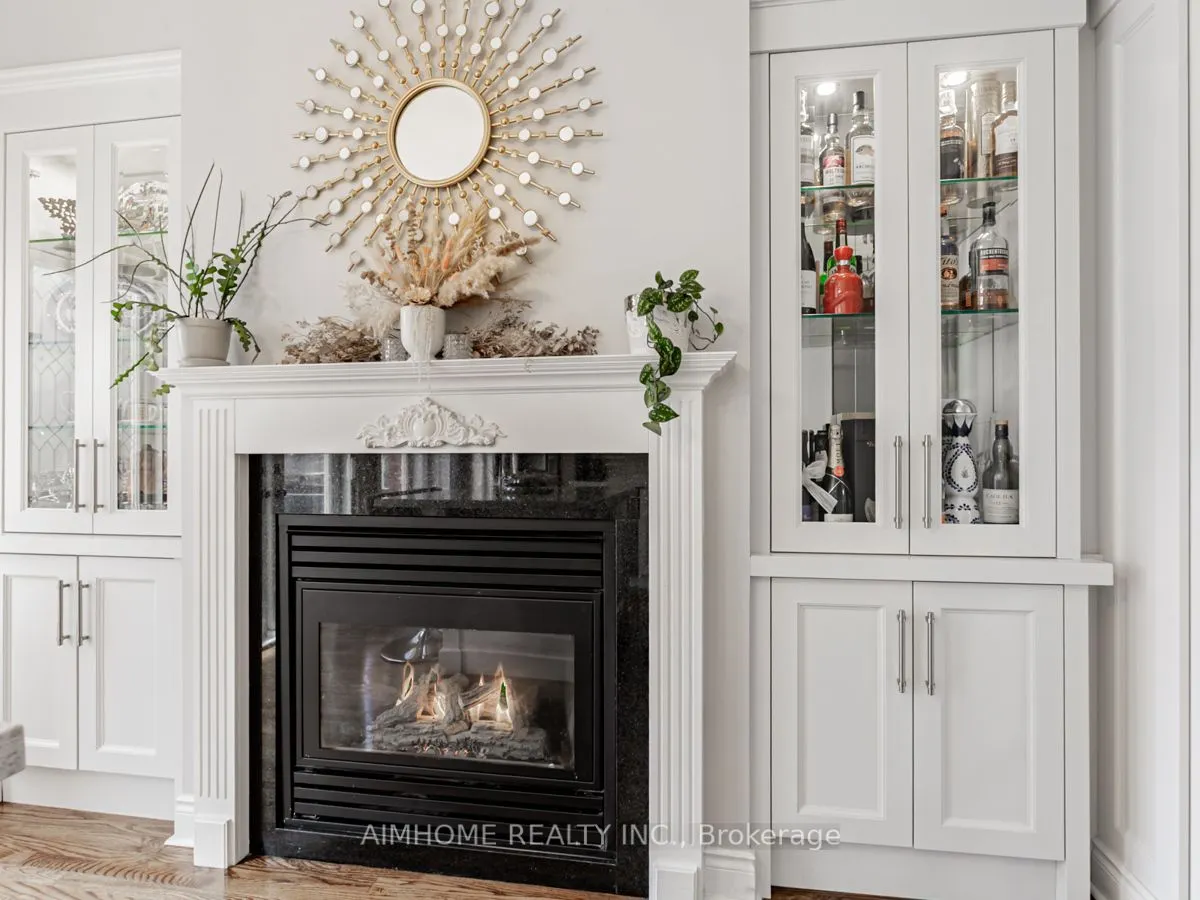 2 Brownstone Lane