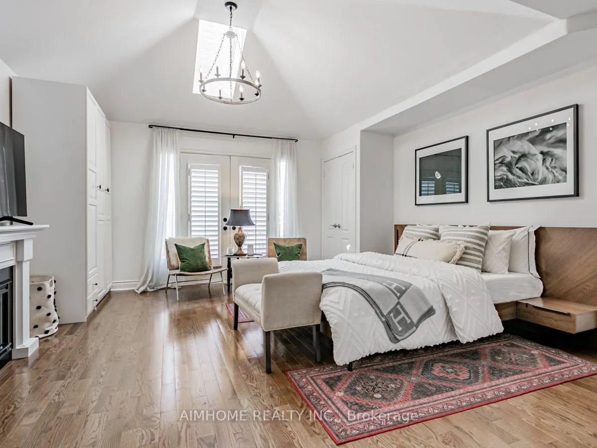 2 Brownstone Lane