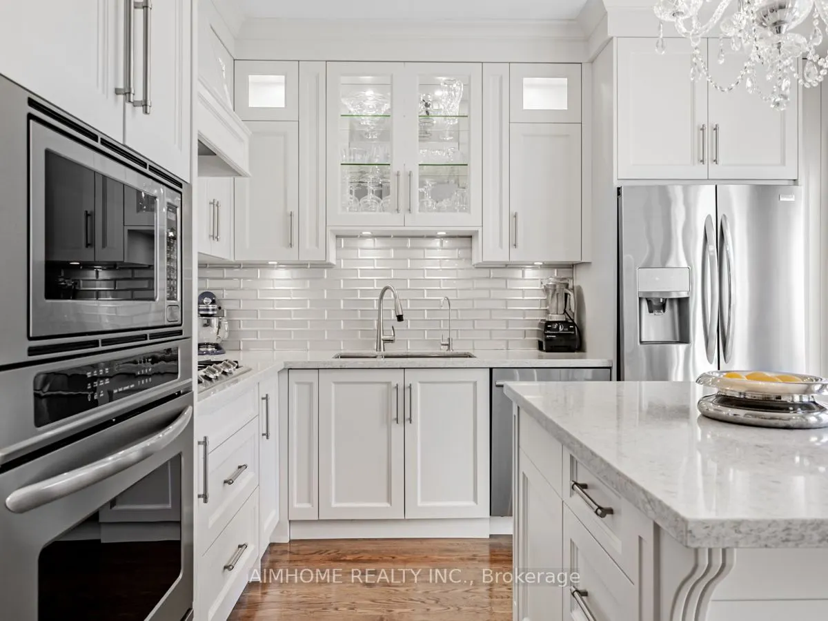 2 Brownstone Lane