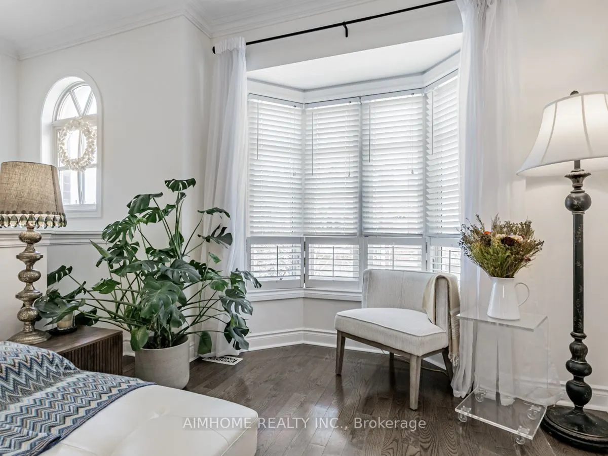 2 Brownstone Lane