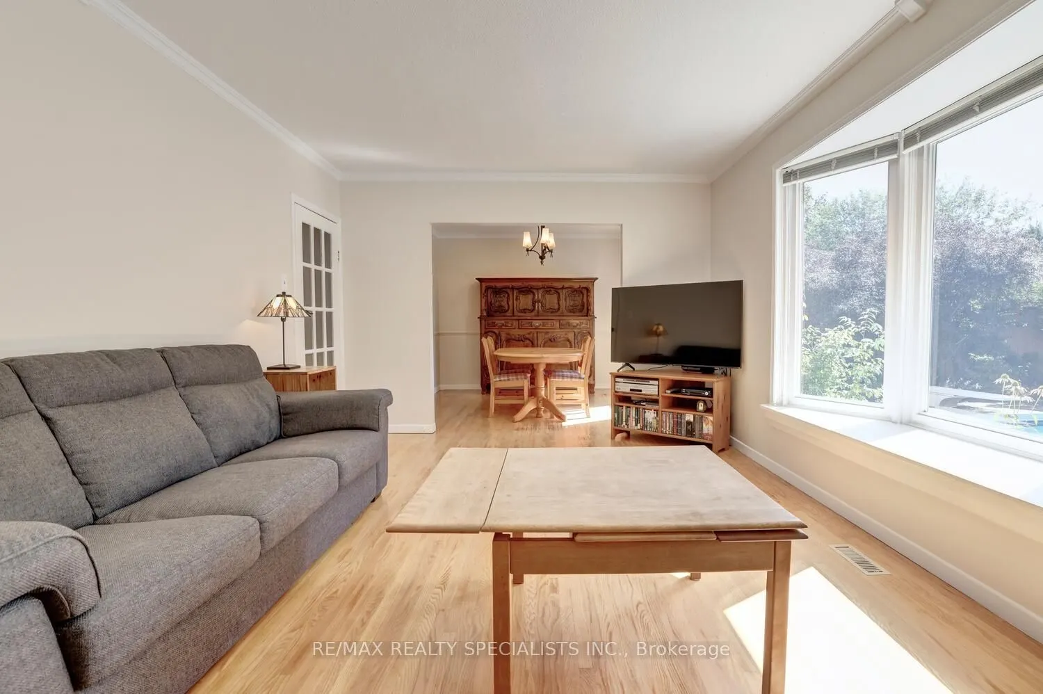 2312 Homelands Drive