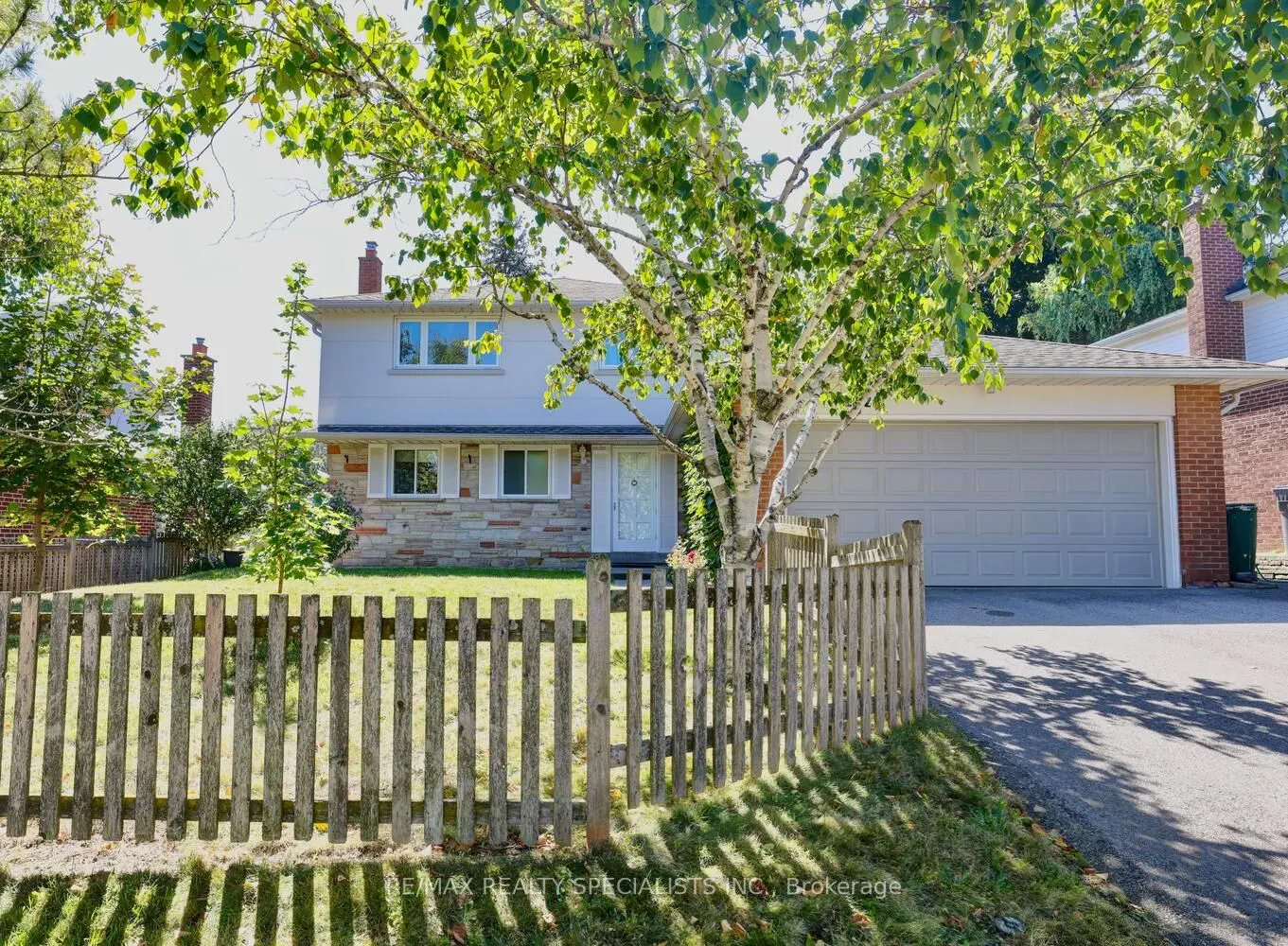 2312 Homelands Drive