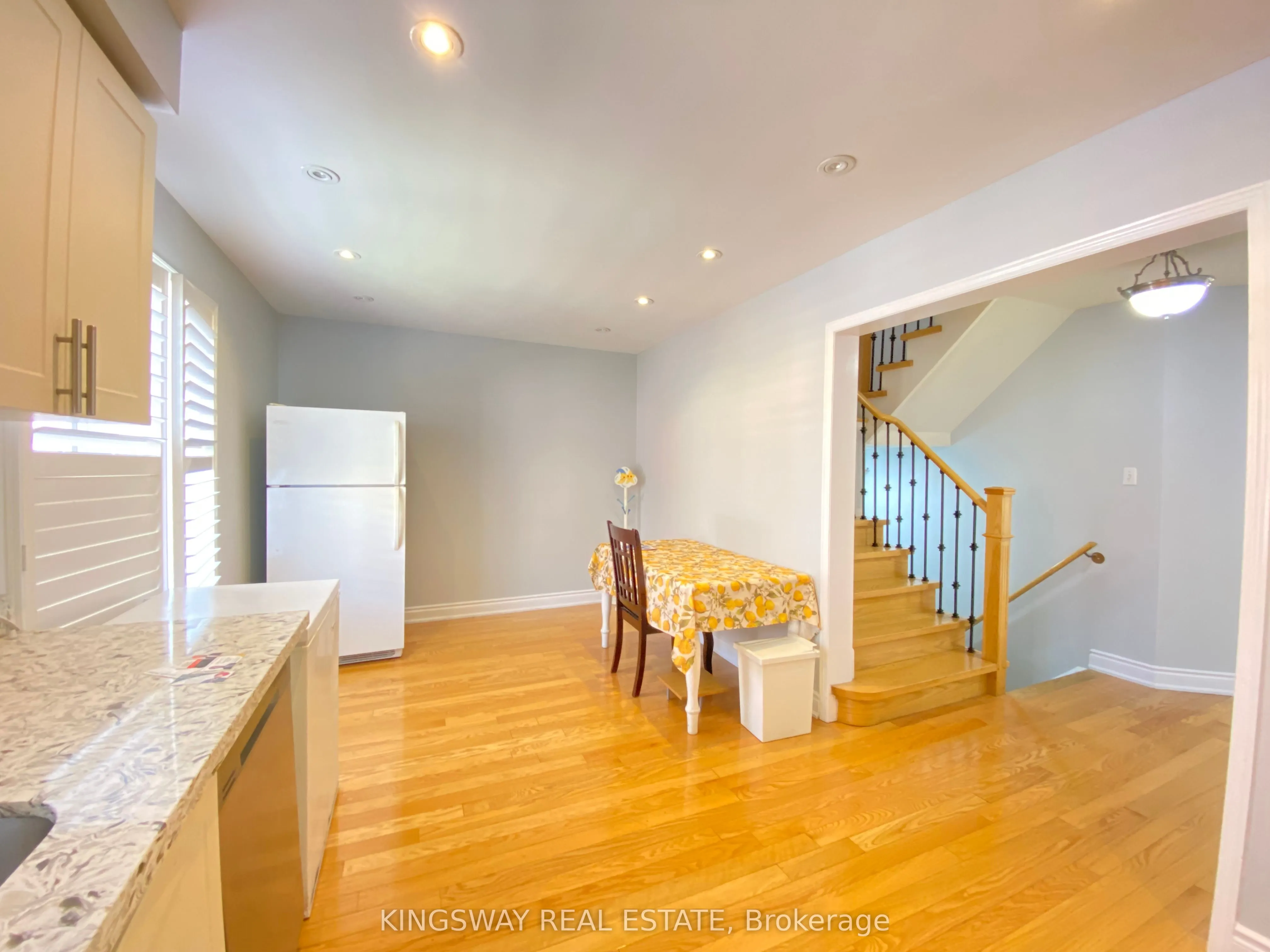 33 Caranci Crescent