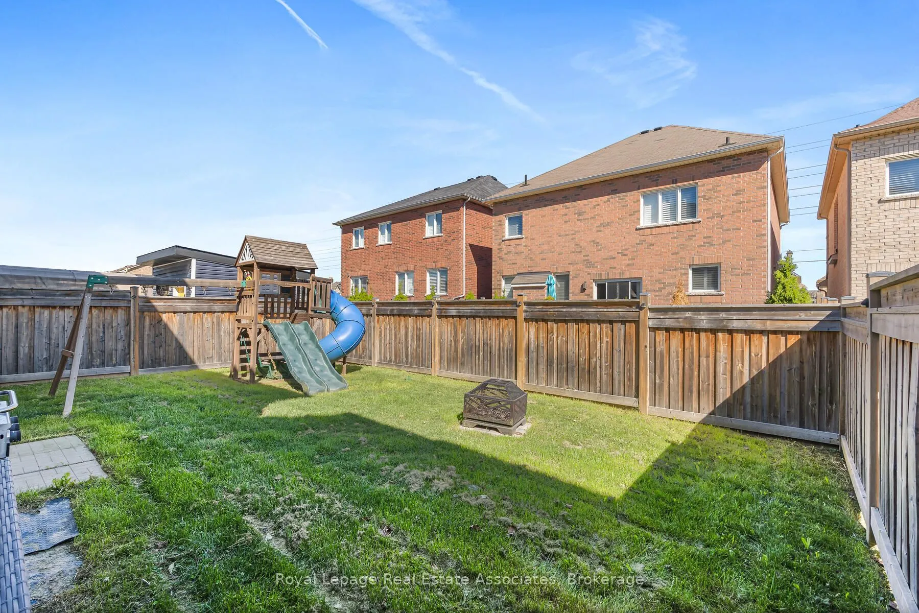 405 Hincks Drive