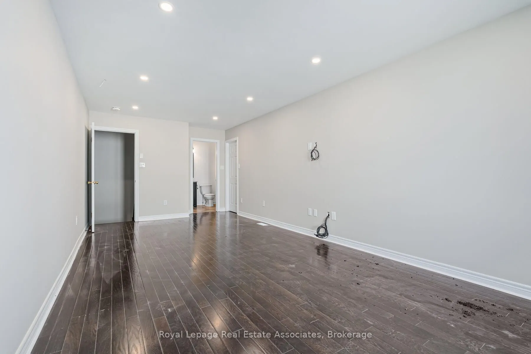 405 Hincks Drive