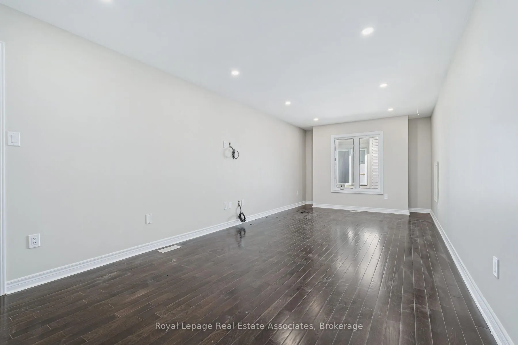 405 Hincks Drive