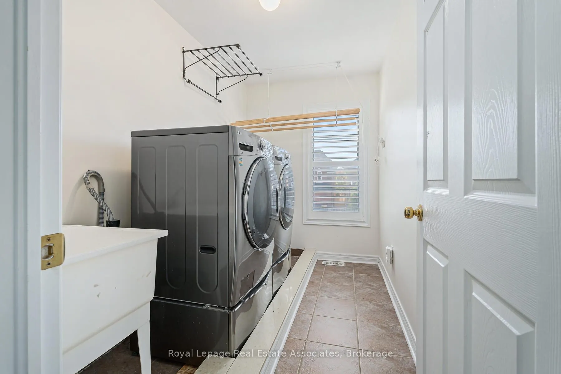 405 Hincks Drive