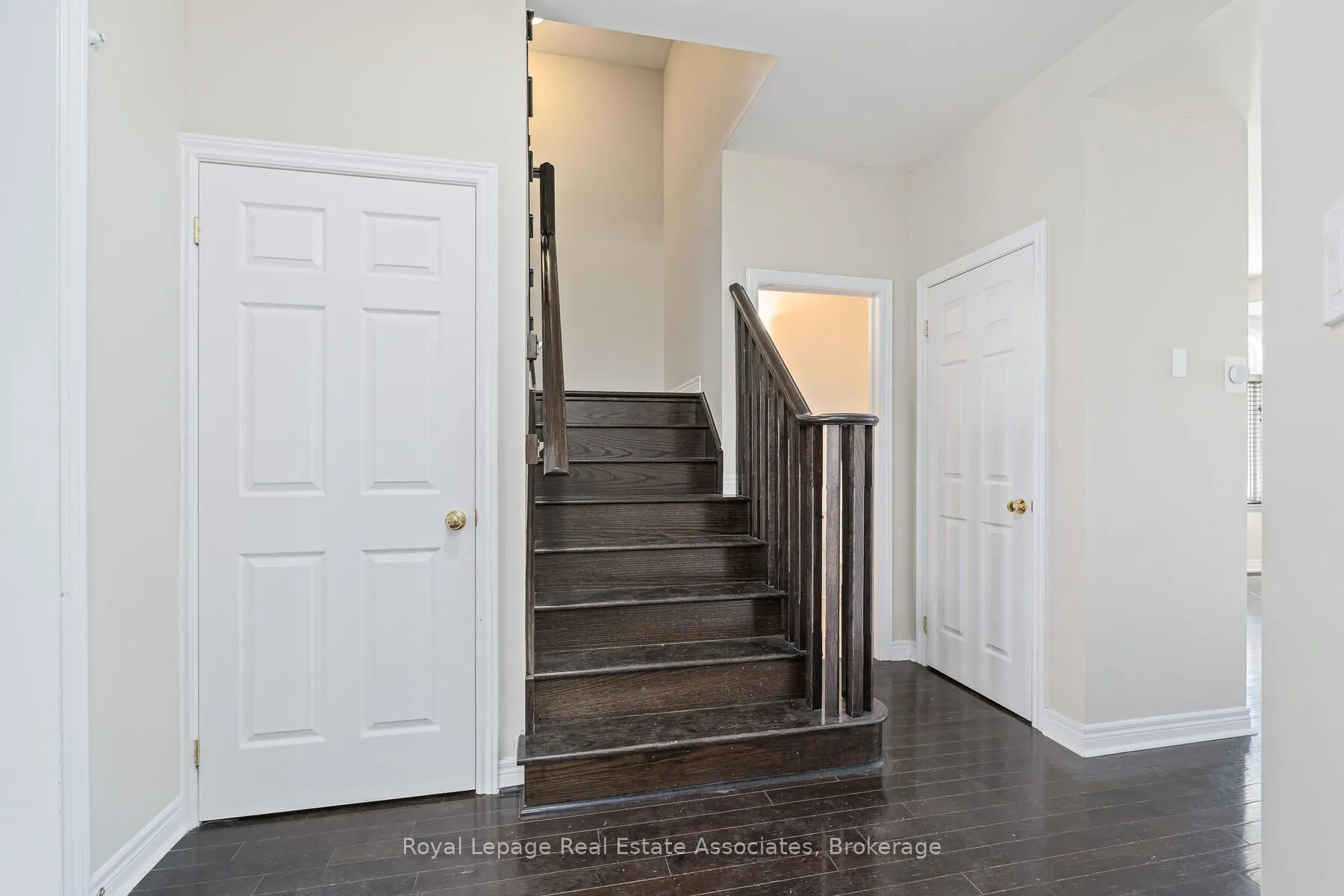 405 Hincks Drive