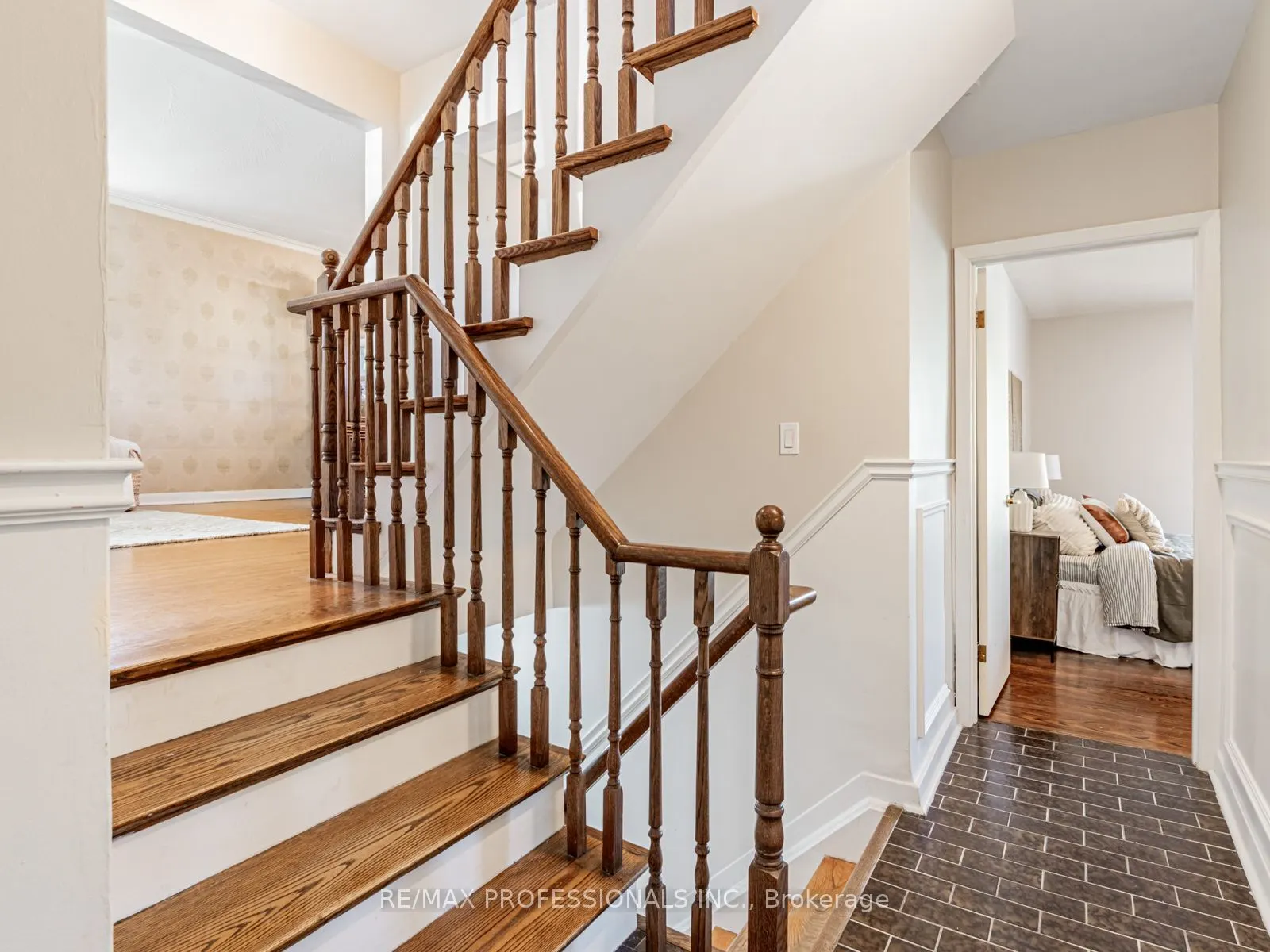 281 Jeffcoat Drive