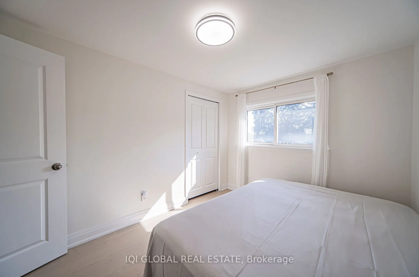 3240 Centennial Drive