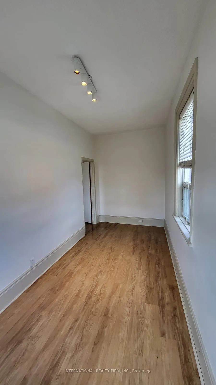 7 Thomas Street, #2