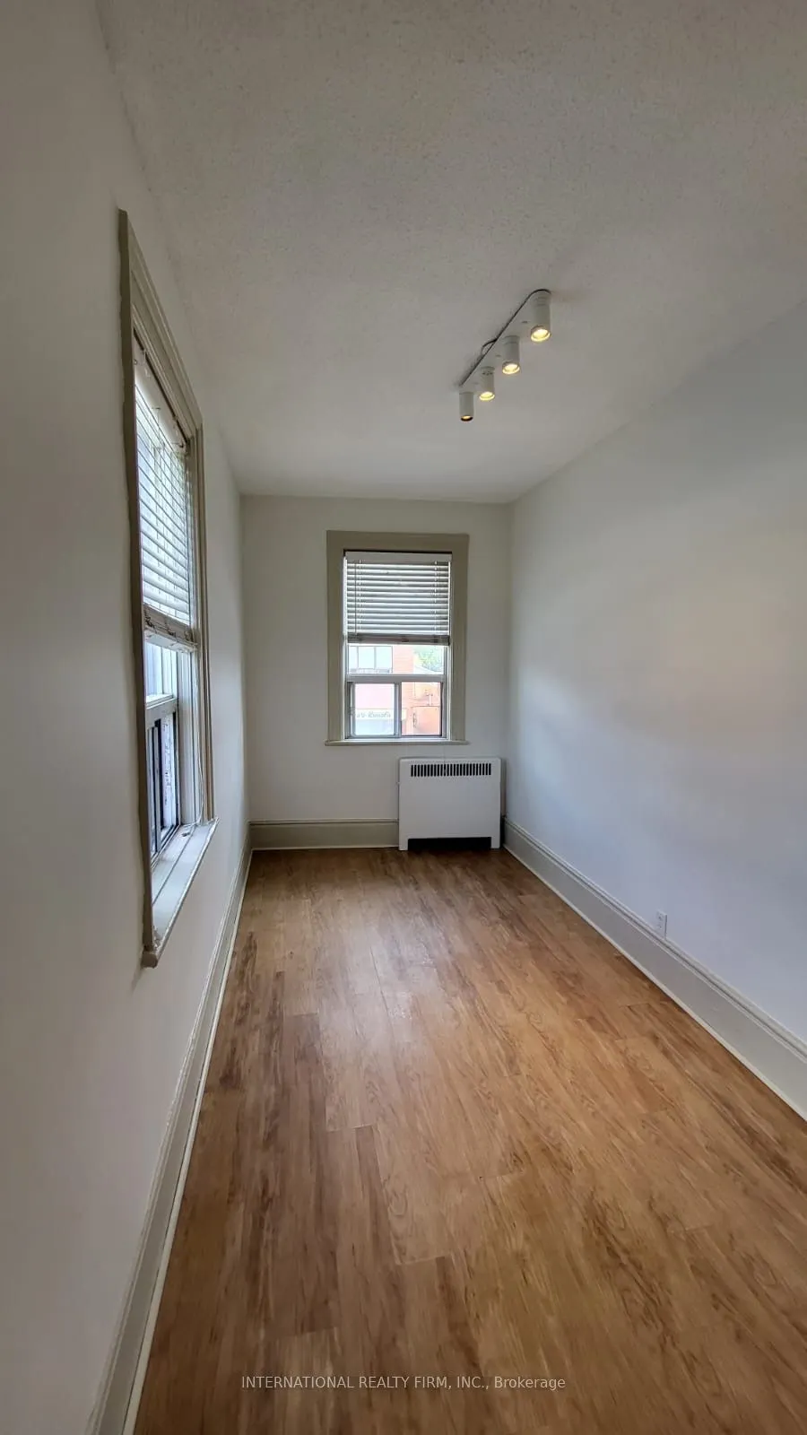 7 Thomas Street, #2