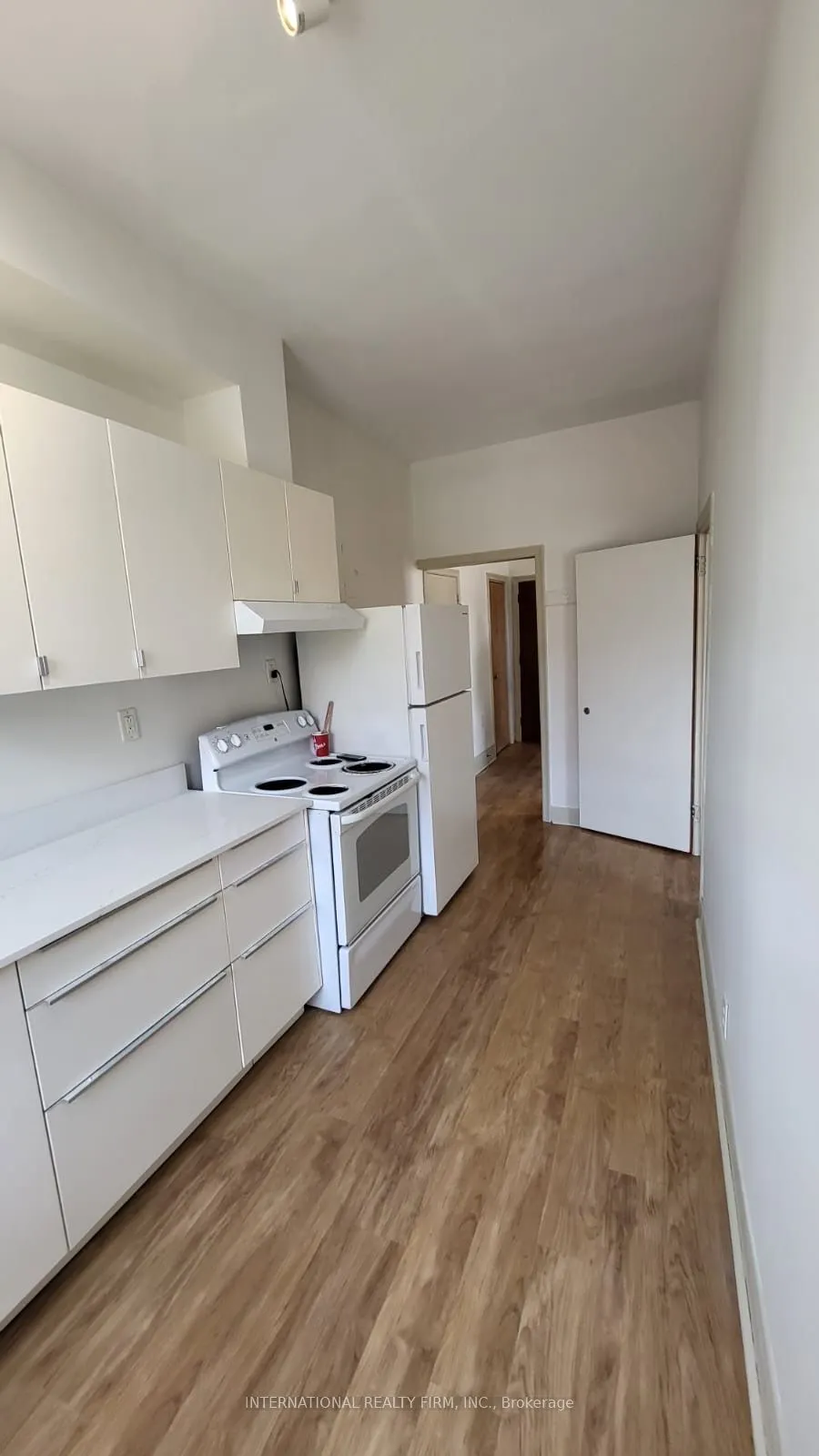 7 Thomas Street, #2