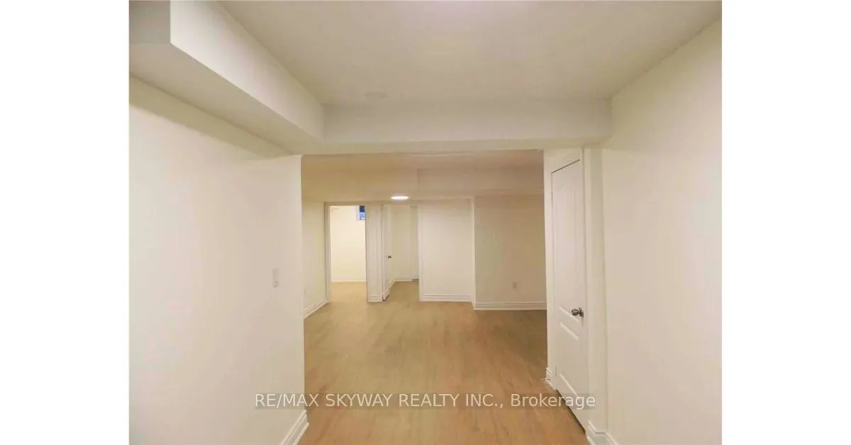 88 Leadenhall Road, #Bsmt