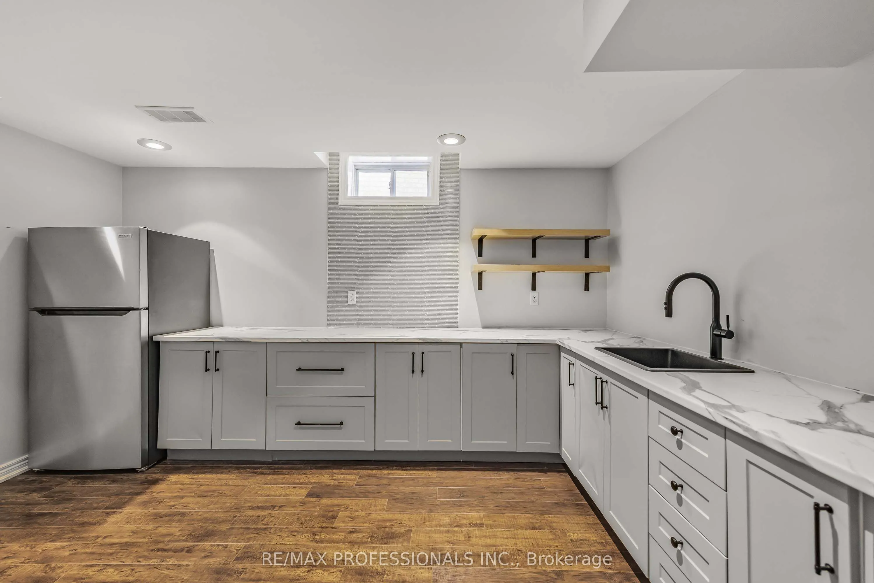 5398 Anvil Lane