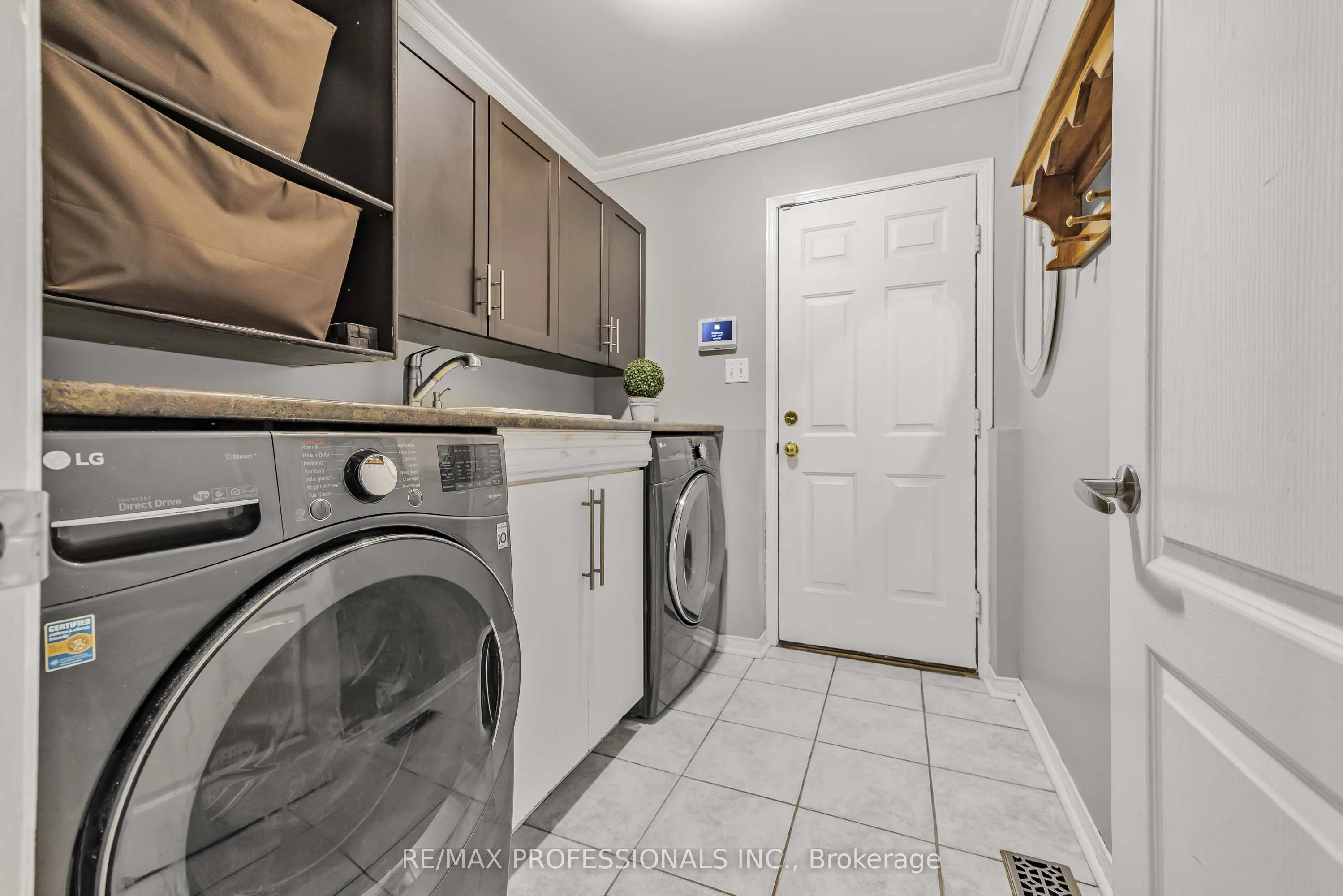 5398 Anvil Lane