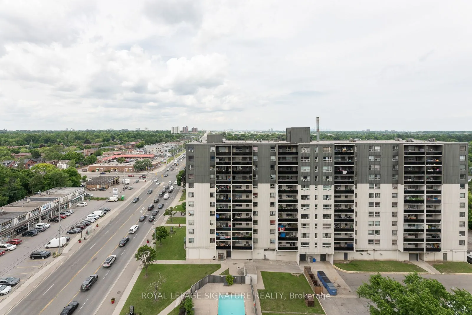 86 Dundas Street E, #1204