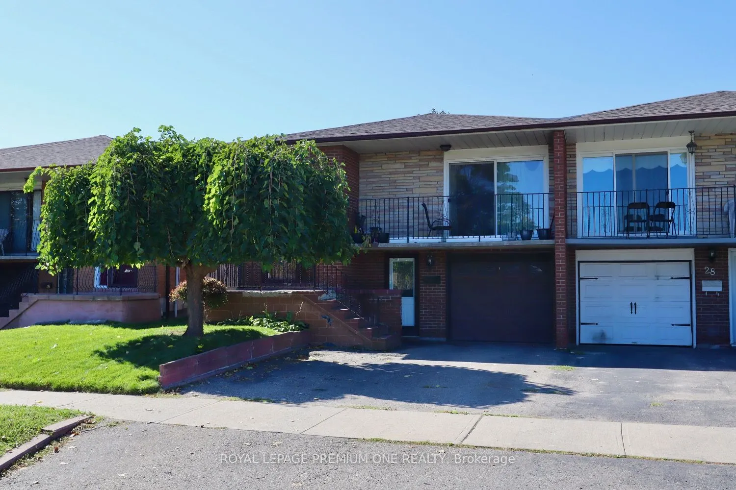 26 Royal Salisbury Way