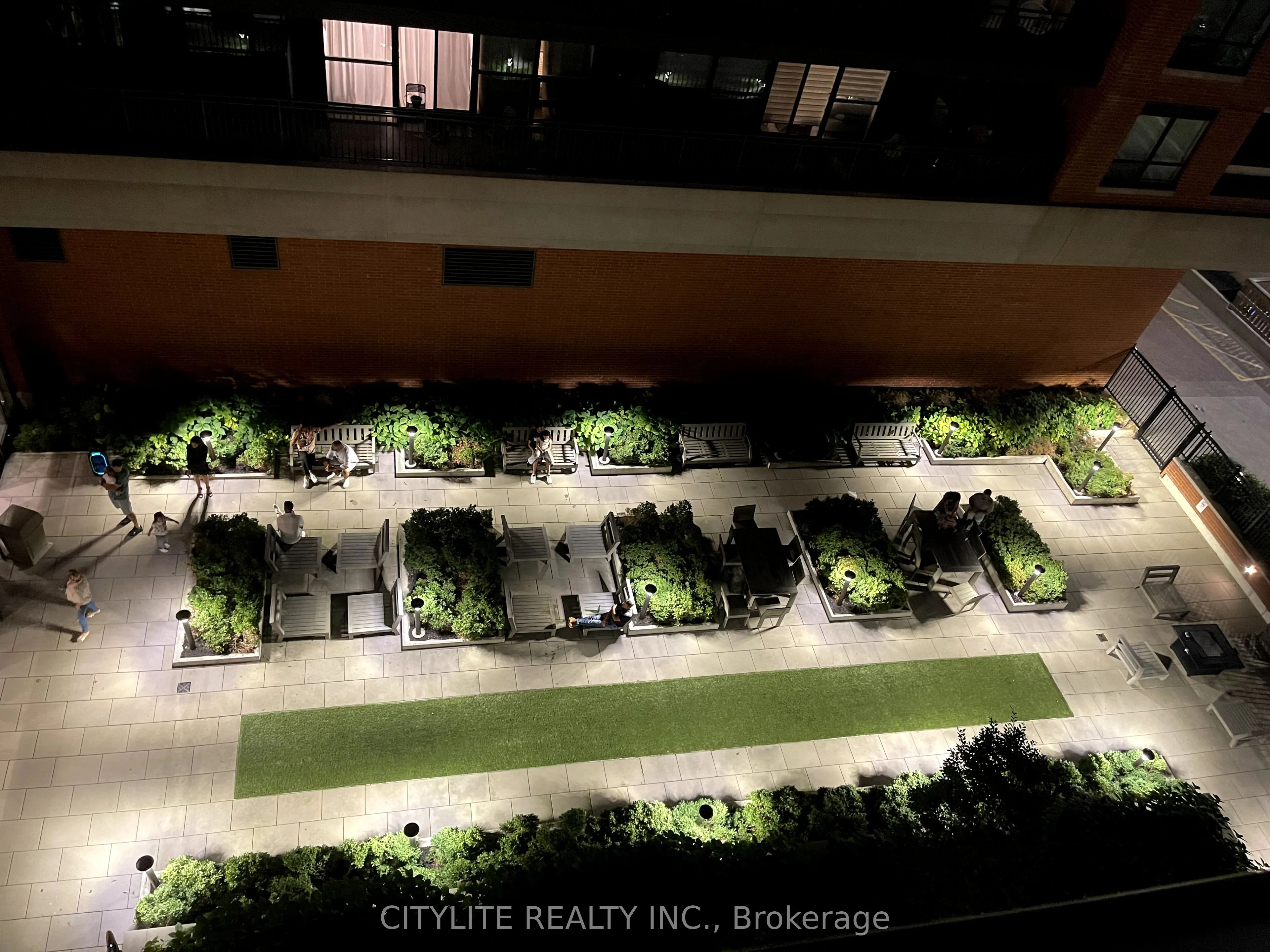 3091 Dufferin Street, #521