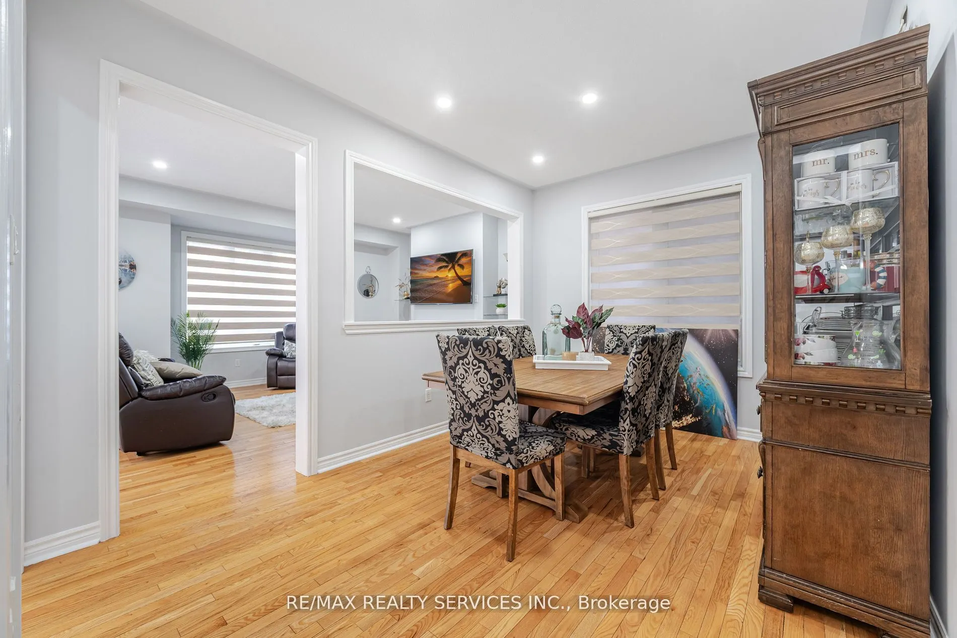 27 Hardgate Crescent