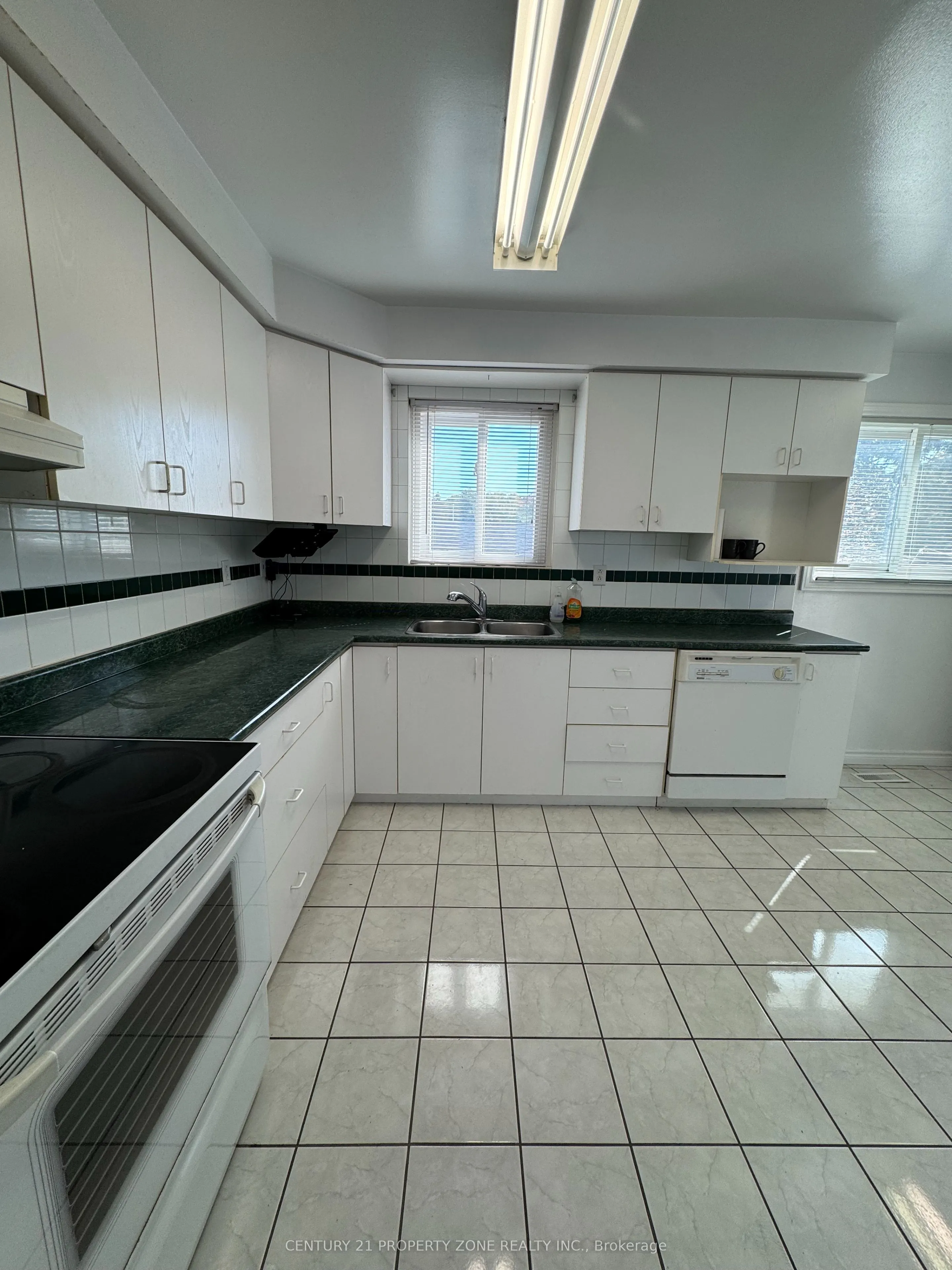 78 Marchbank Crescent