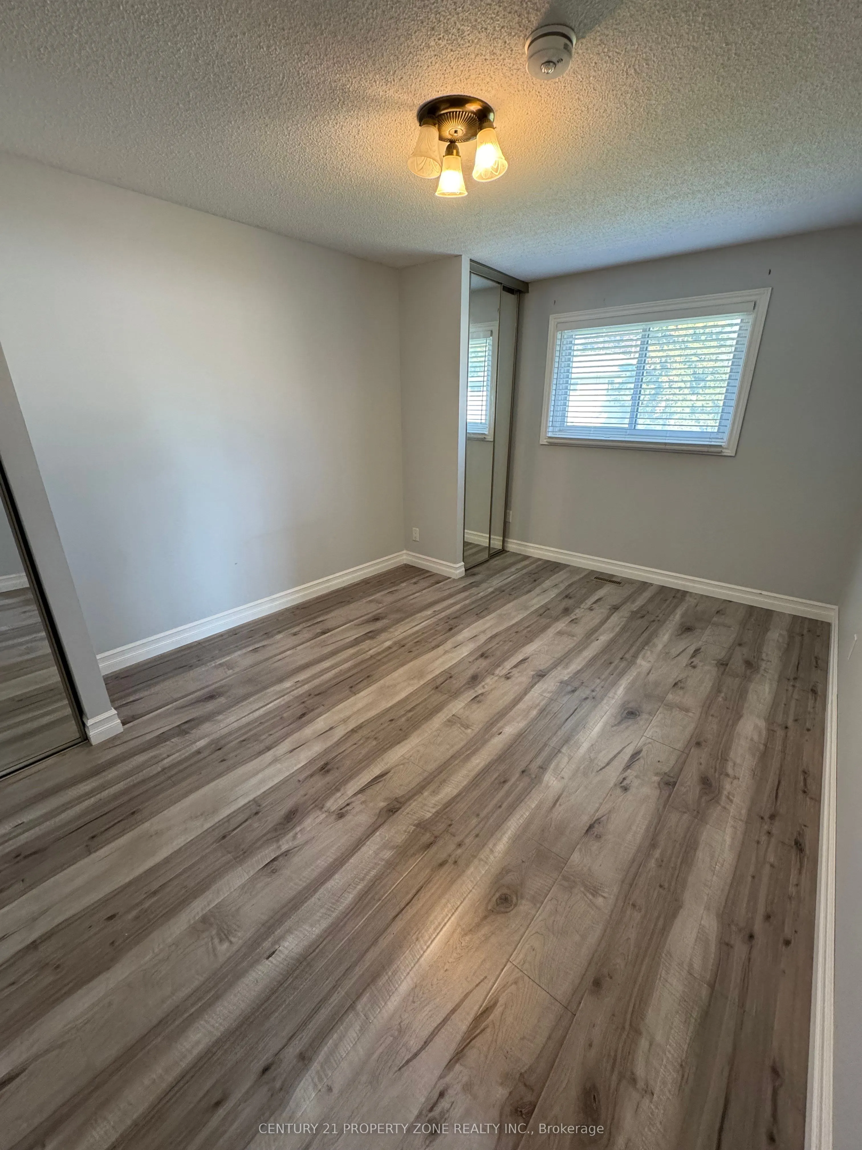 78 Marchbank Crescent