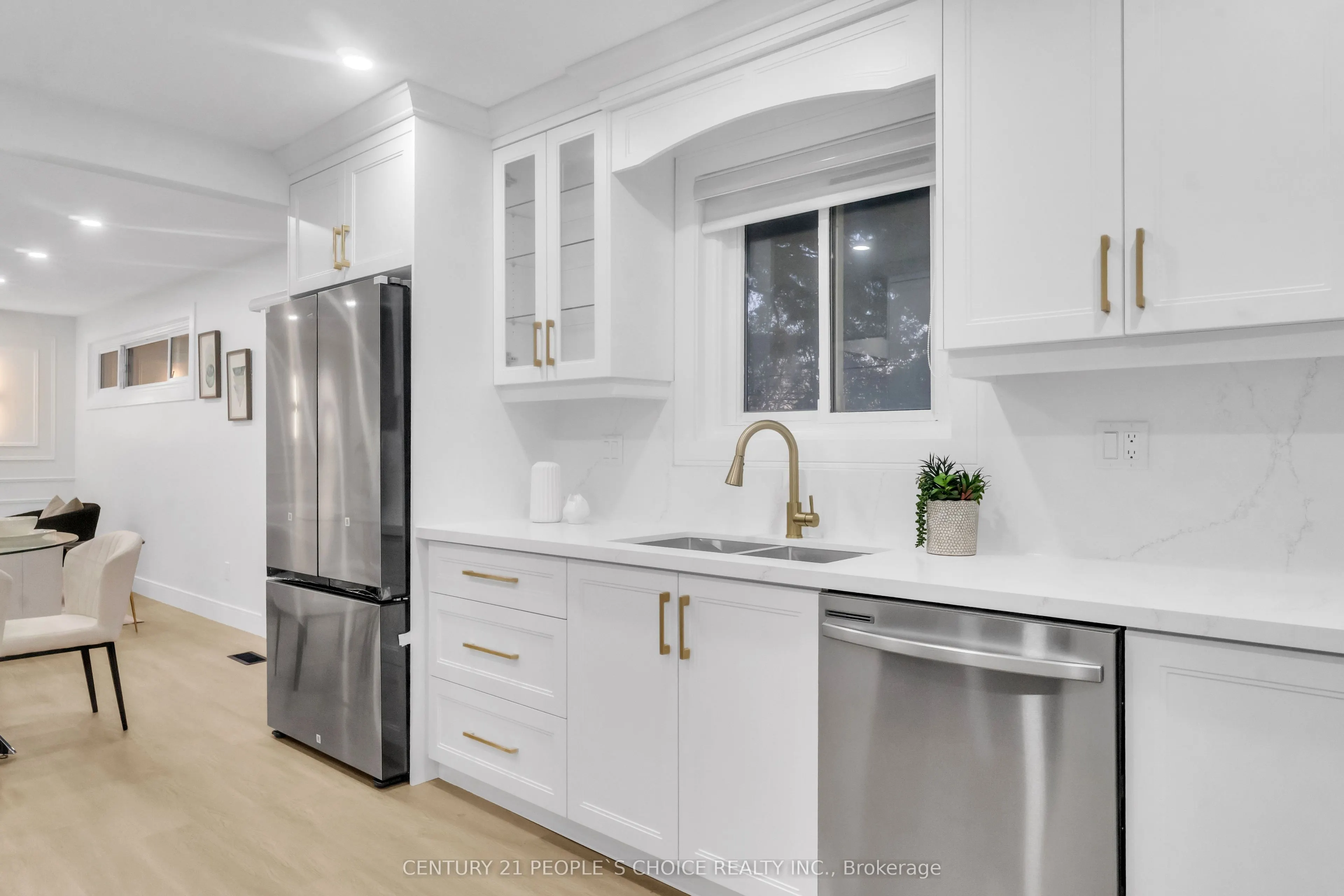 265 Avondale Boulevard