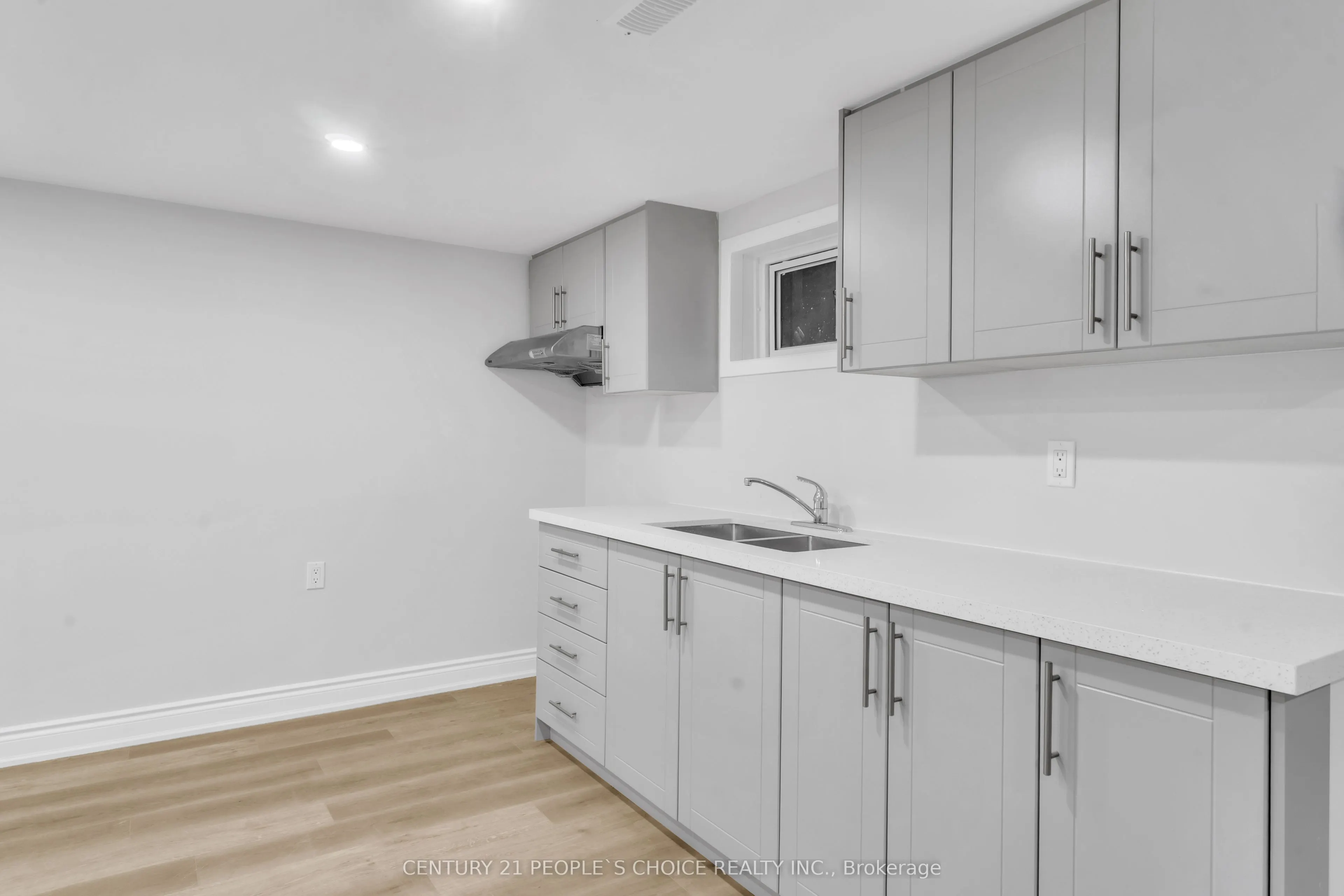 265 Avondale Boulevard