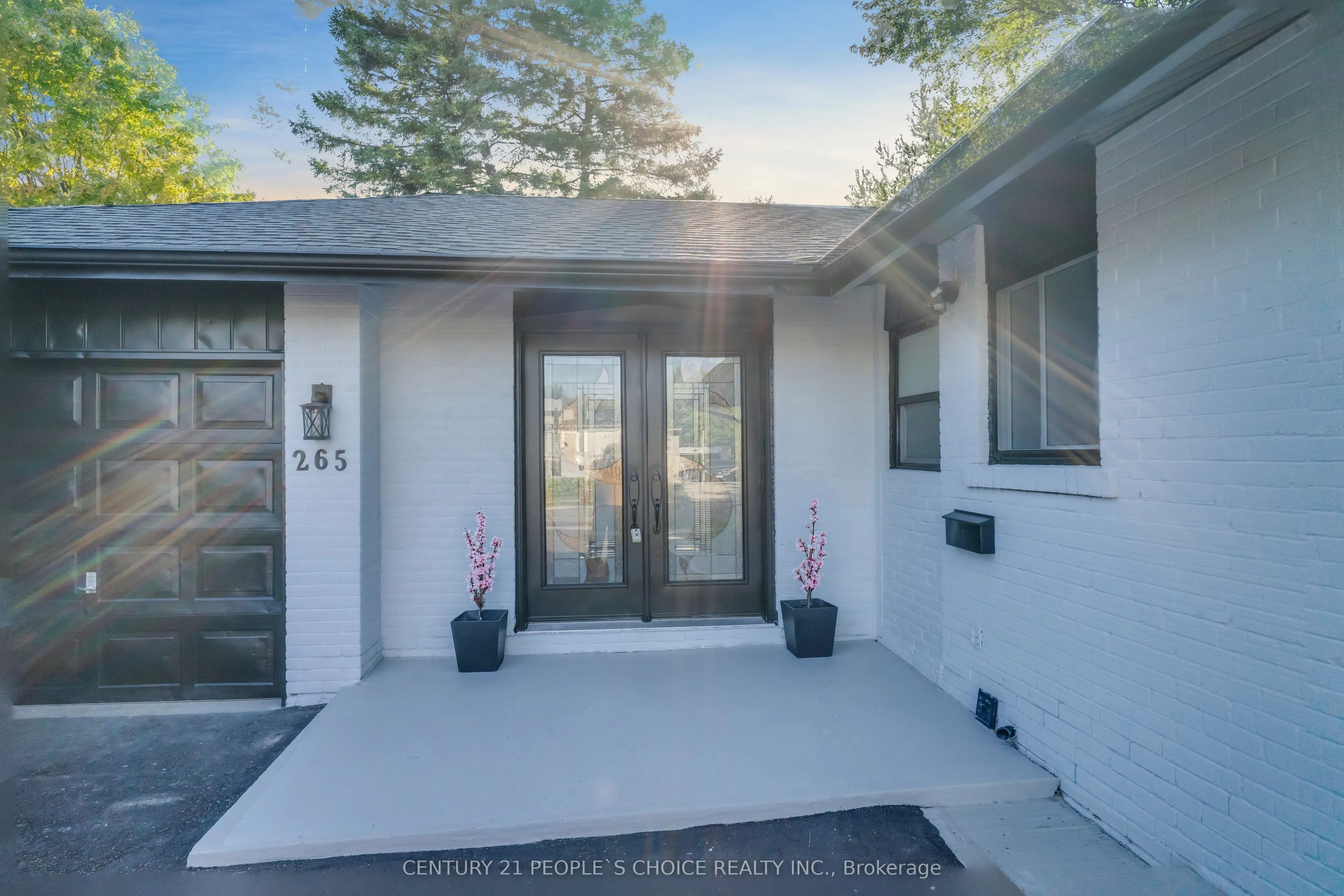 265 Avondale Boulevard