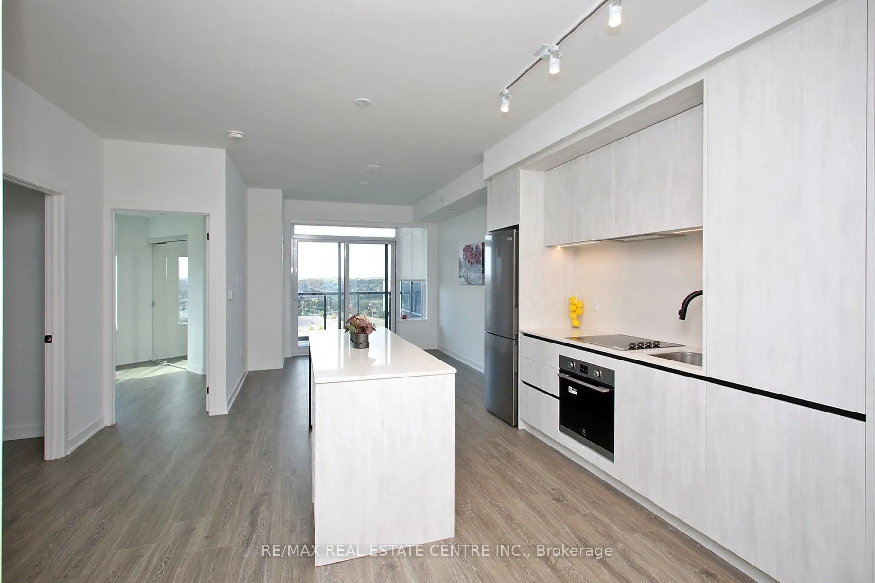 2495 Eglinton Avenue W, #1506