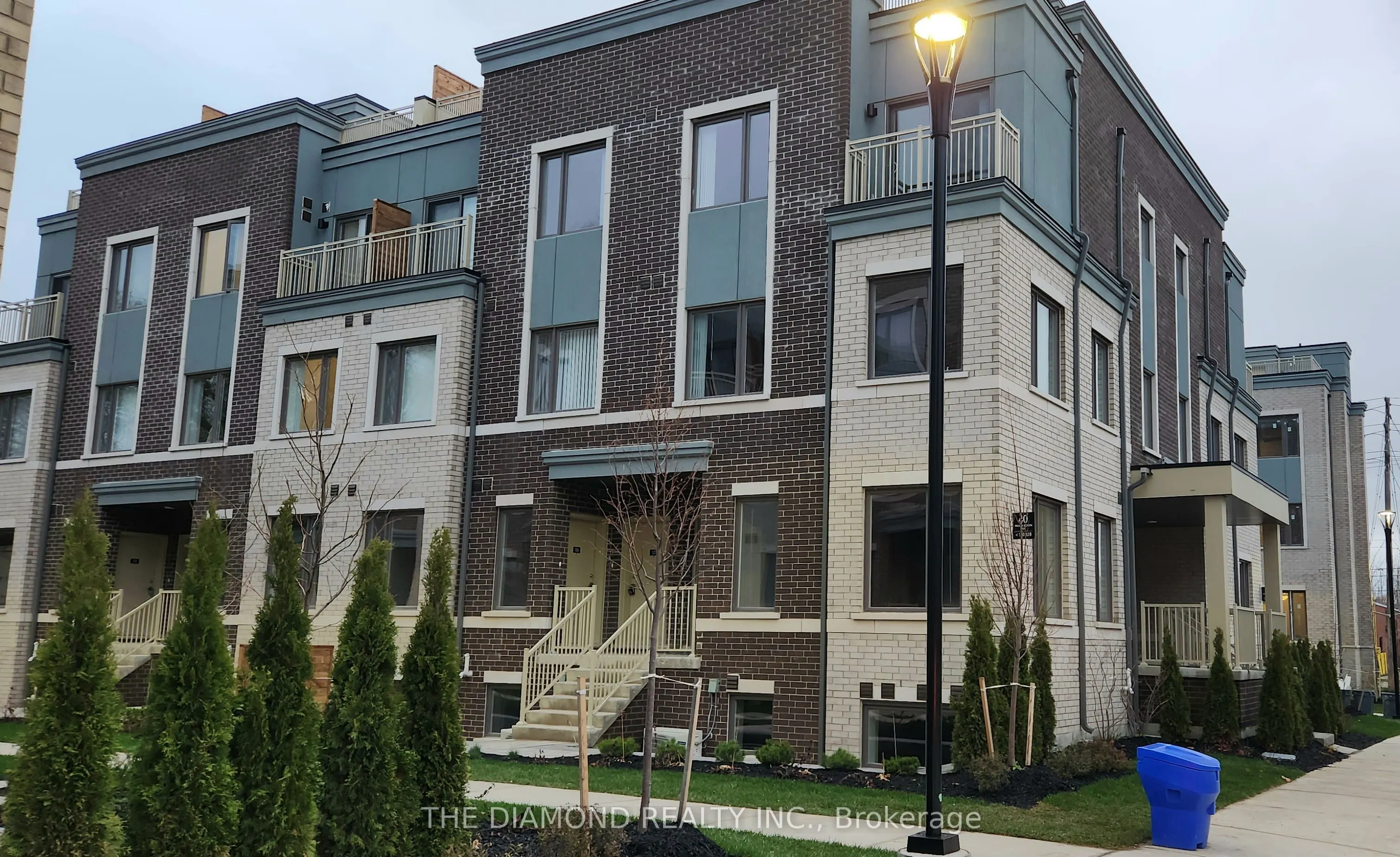 40 William Jackson Way, #128