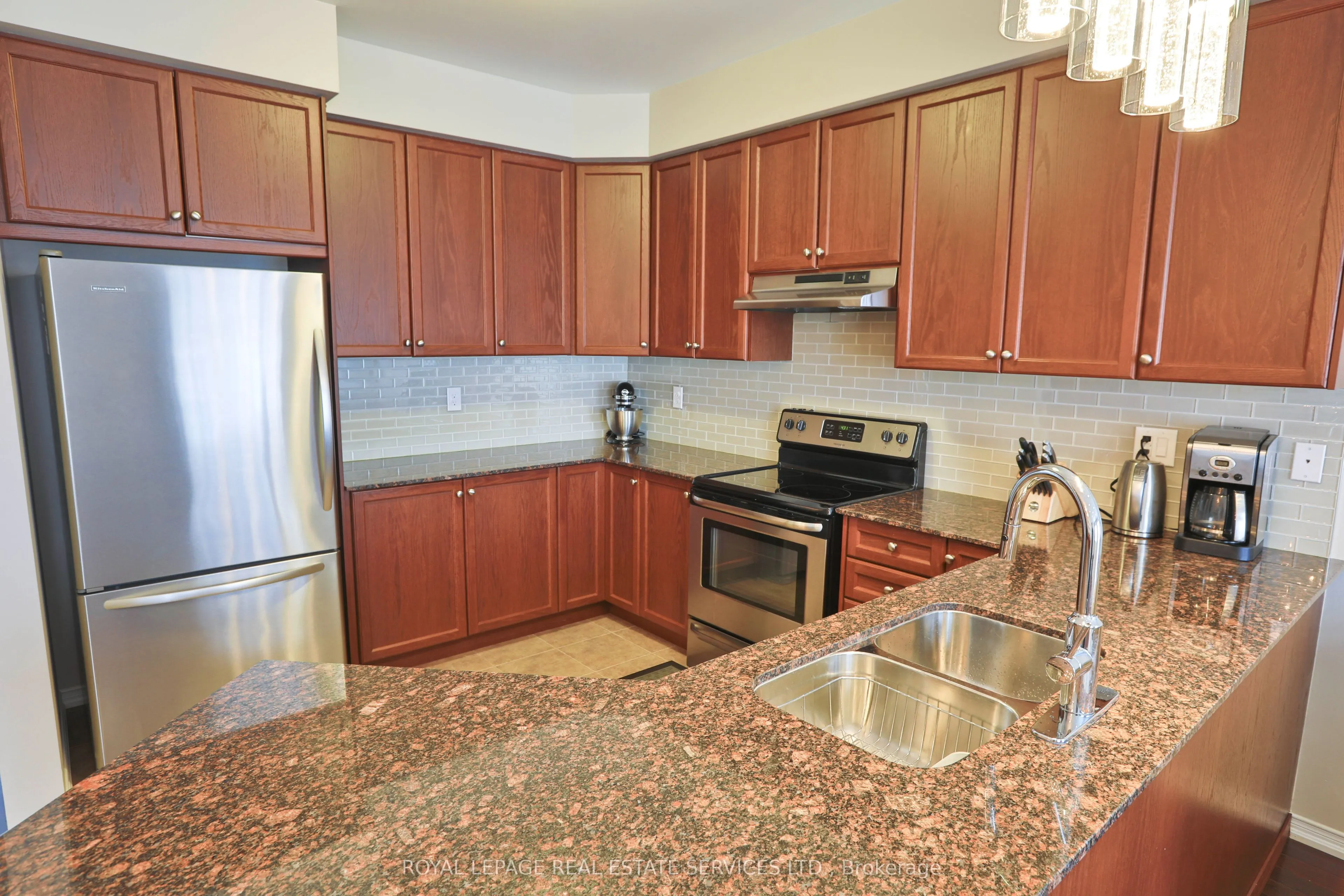 745 Farmstead Drive, #4