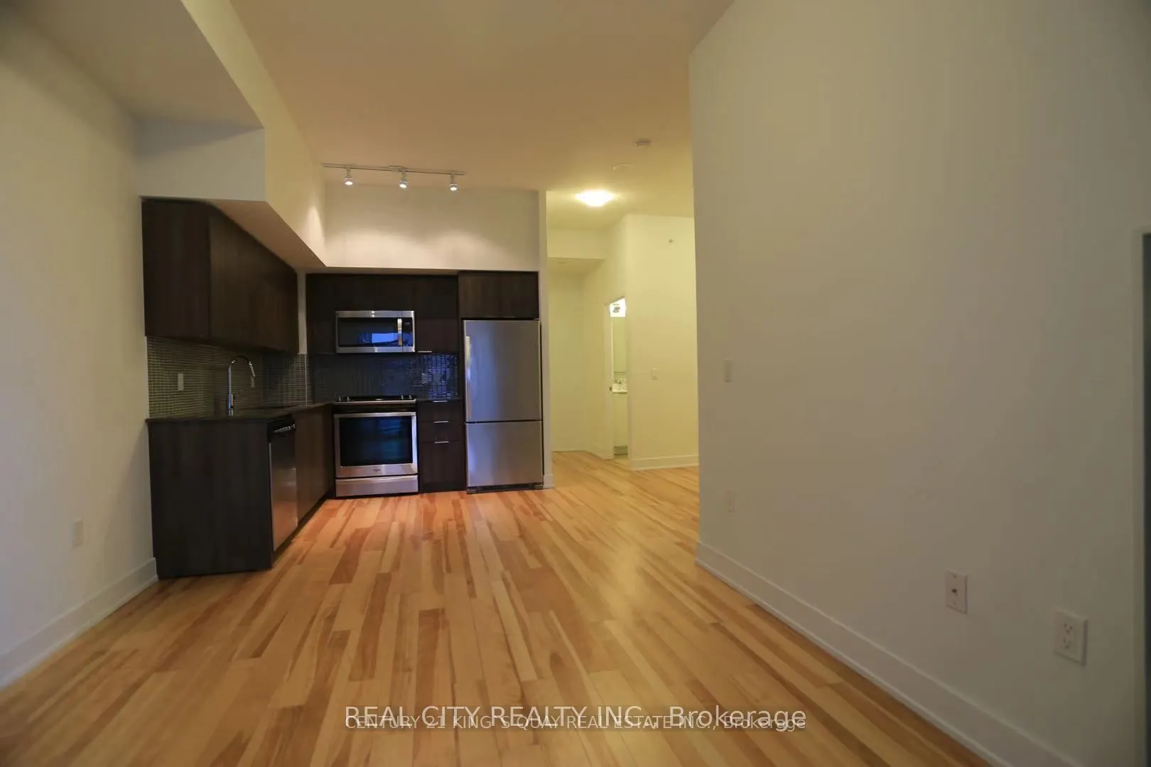 30 Shore Breeze Drive, #1117
