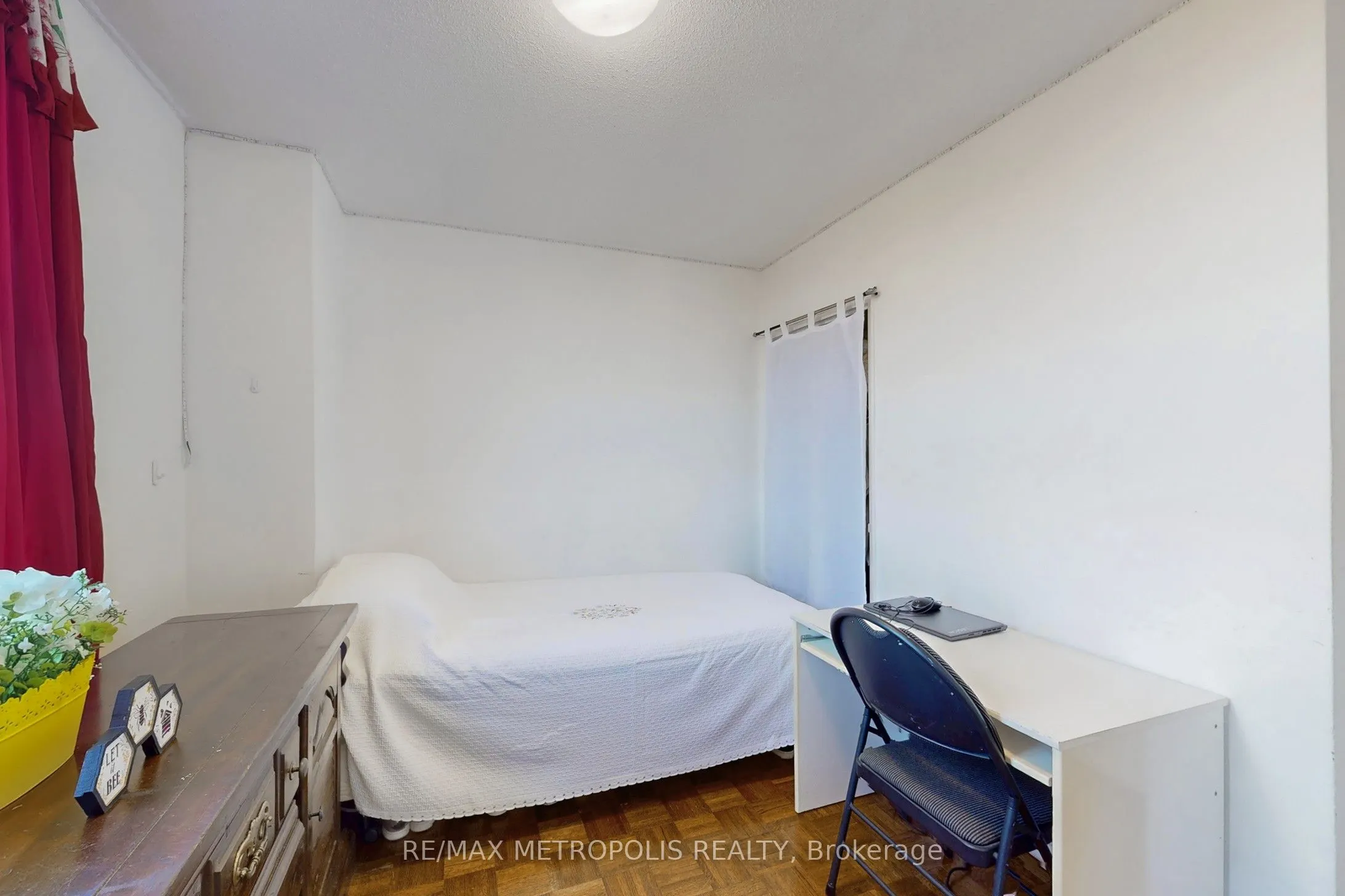 80 Grandravine Drive, #809