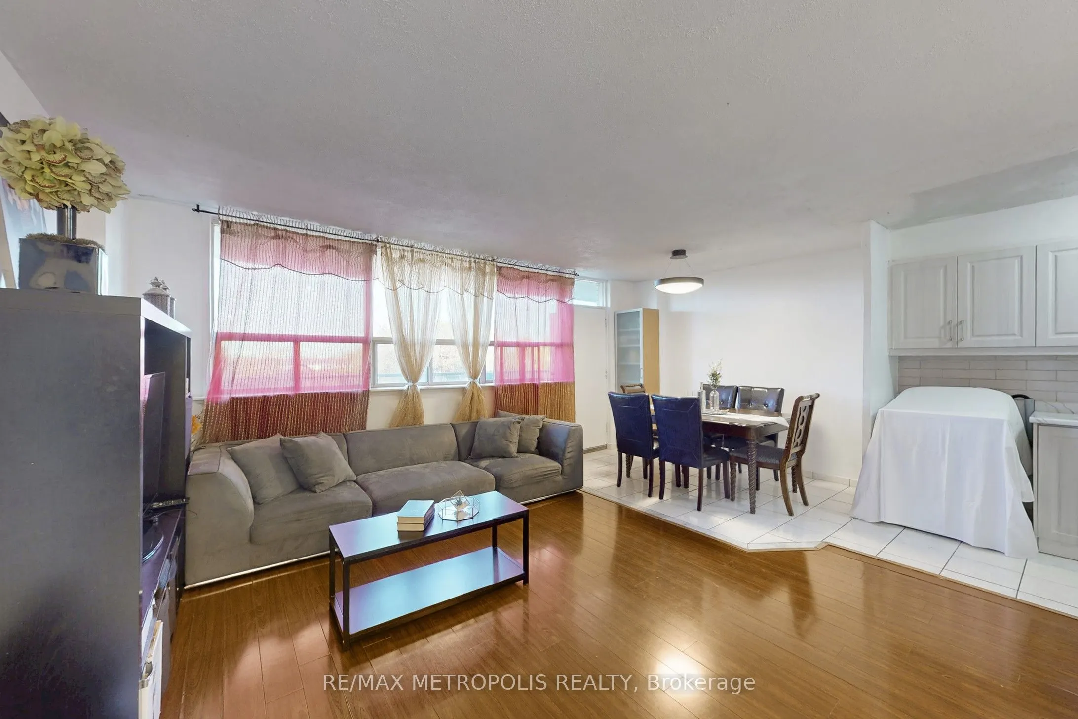 80 Grandravine Drive, #809