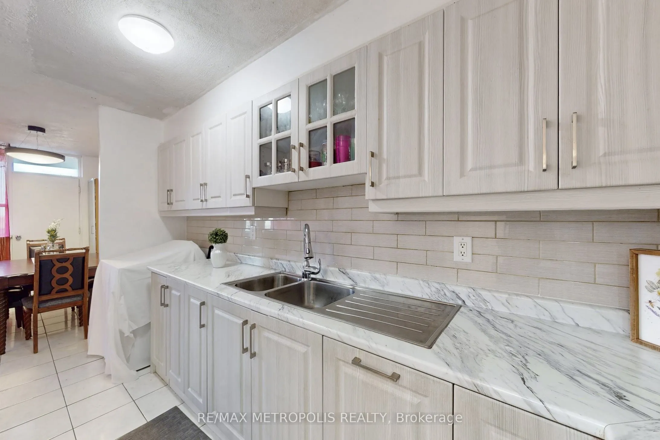 80 Grandravine Drive, #809