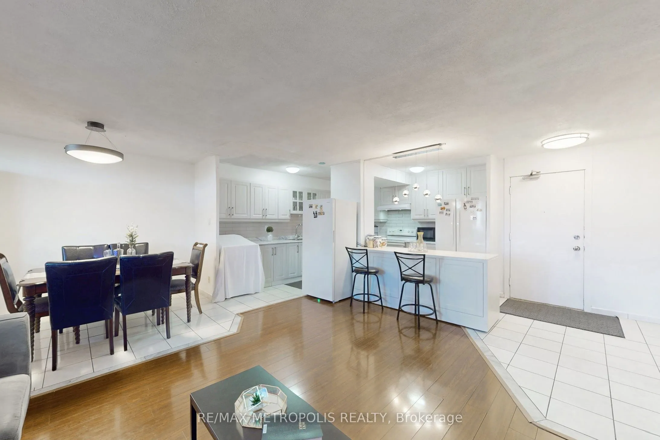 80 Grandravine Drive, #809