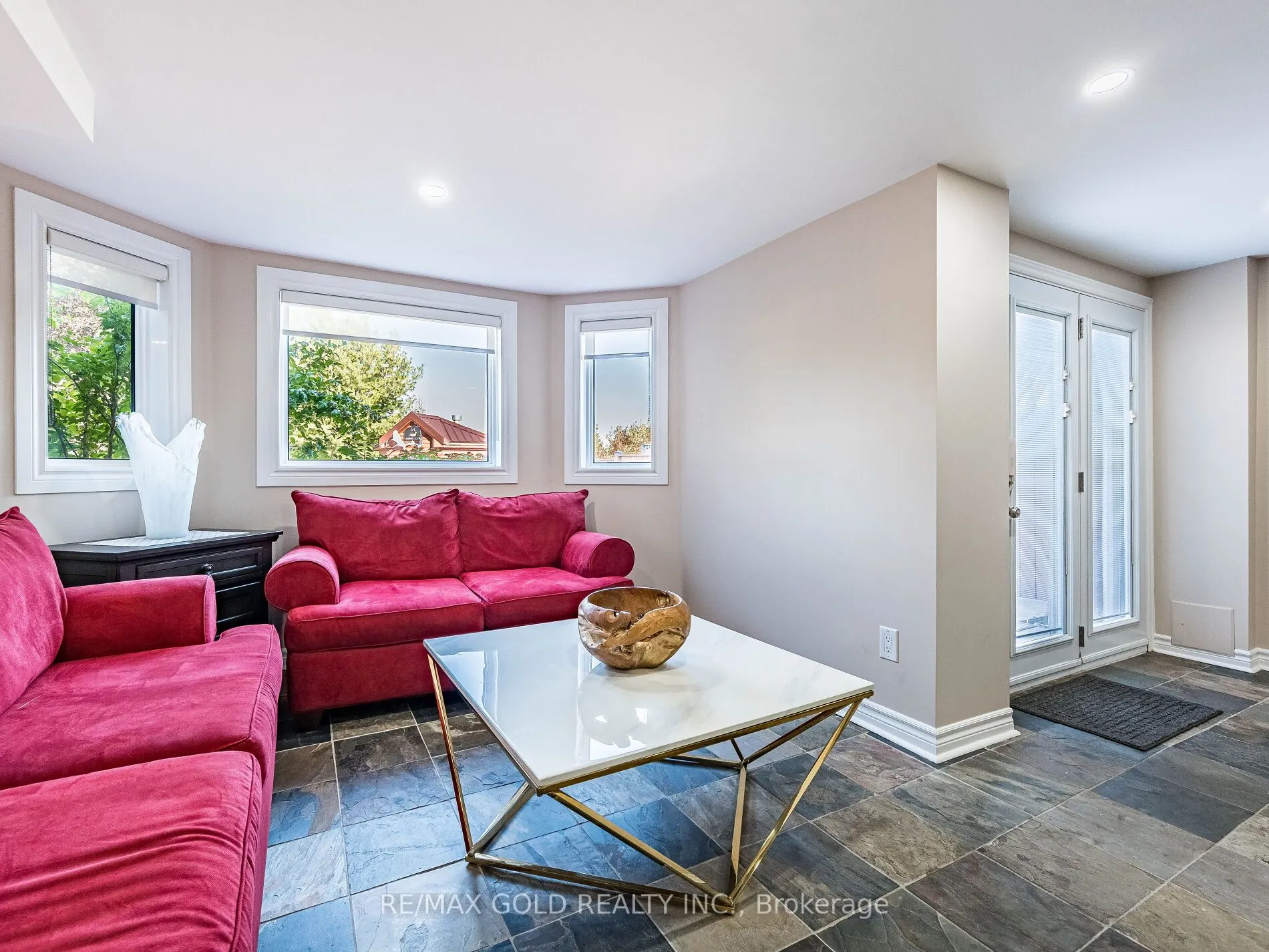 74 Porchlight Road